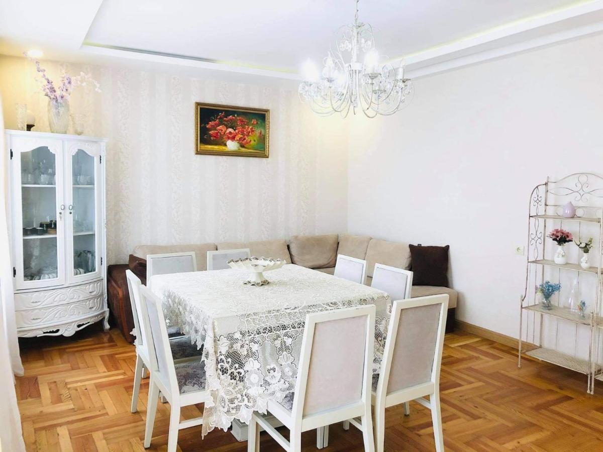 Apartment Near The Sea Batumi Exterior foto